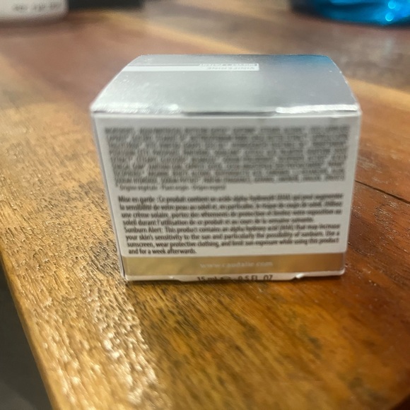 CAUDALIE | Vinoperfect Brightening glycolic night cream 15ml - Picture 3 of 4